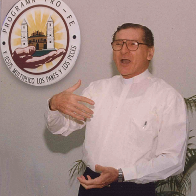 Padre Valentín Medina